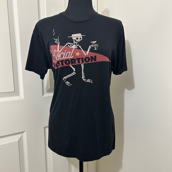 Black Kat Vintage Social Distortion 2017 Spring Tour Skeleton Concert Tee Size S - Picture 1 of 7